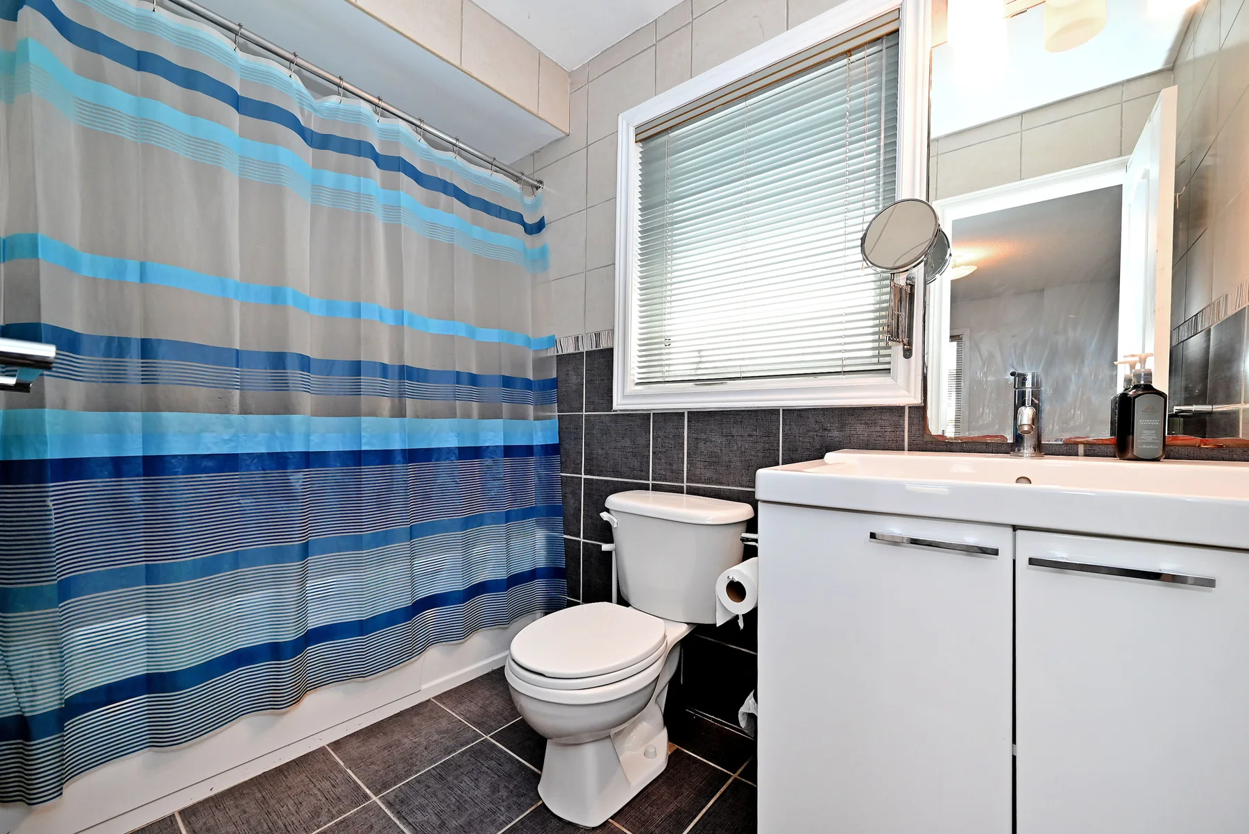 Primary ensuite